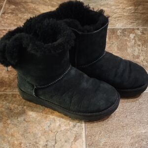 UGG Women's Black Winter Boots
